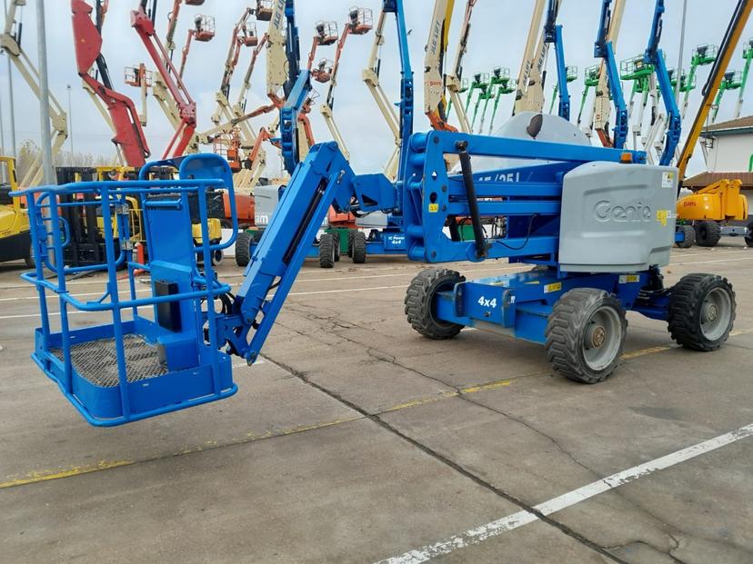 2016 GENIE Z-45/25J