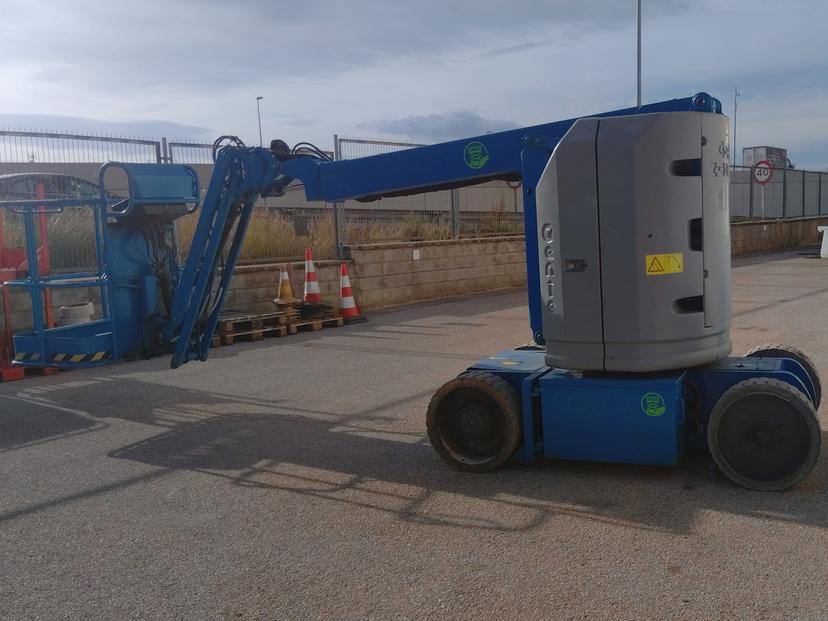 2016 GENIE Z-30/20N