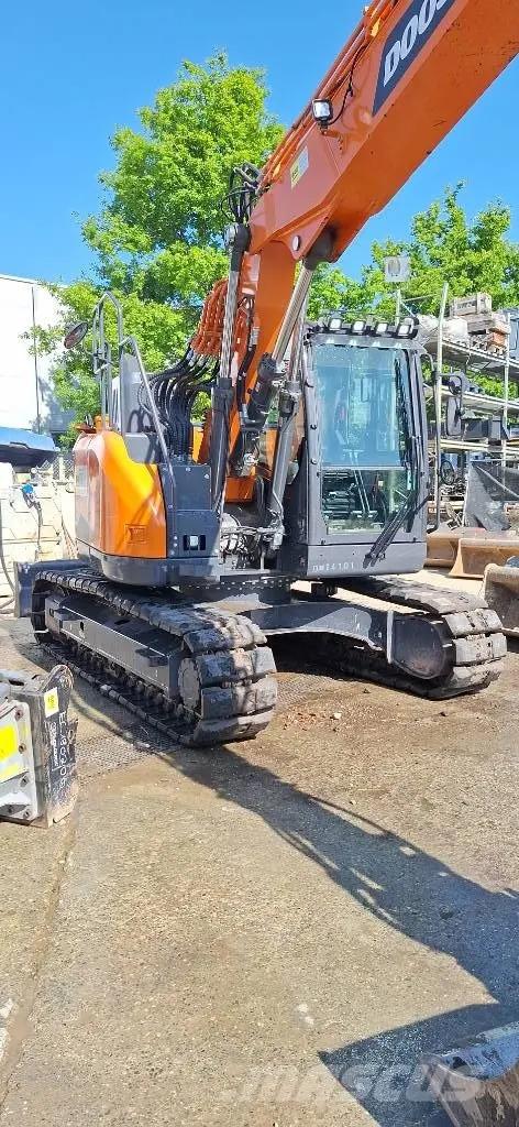 Excavadora Doosan DX 140 LCR-5